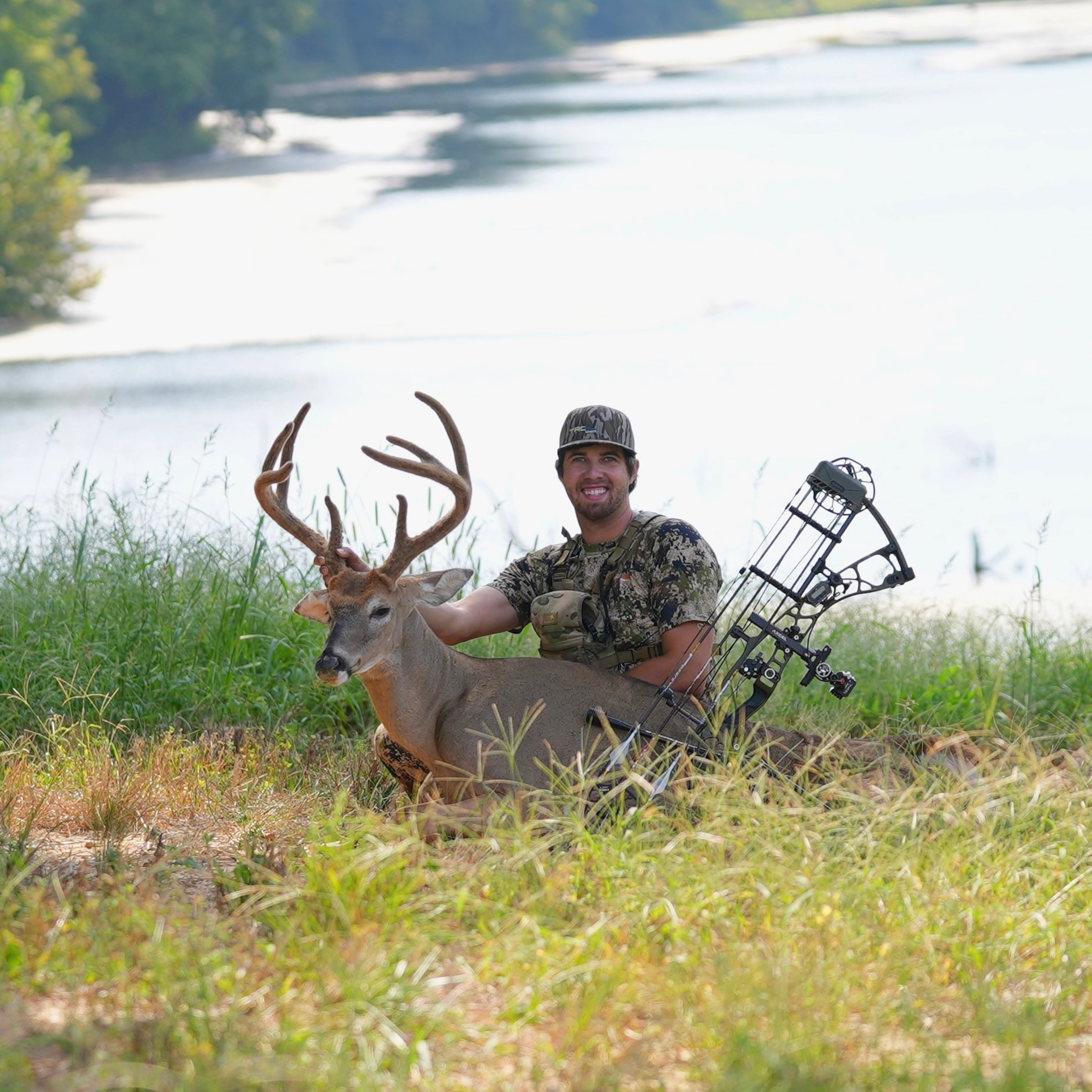 Gold Tip Pierce Platinum premium carbon hunting arrows engineered for accuracy, speed, and consistency